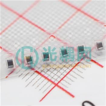 GRM21BR71A106KE51L的产品图片
