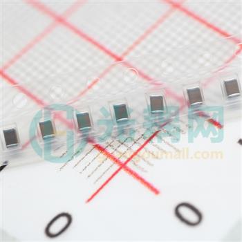 GRM21BR61A476ME15L的产品图片